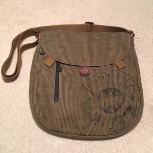 Kipling crossbody